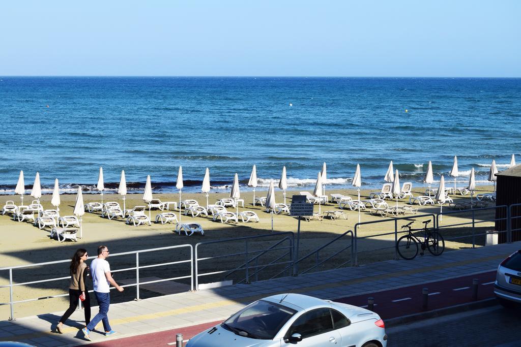 لارنكا Mackenzie Beach Zen-Apartment المظهر الخارجي الصورة